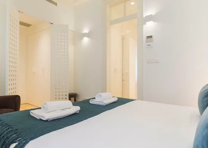 Appartement Charming 2 Bedroom In Baixa Chiado *