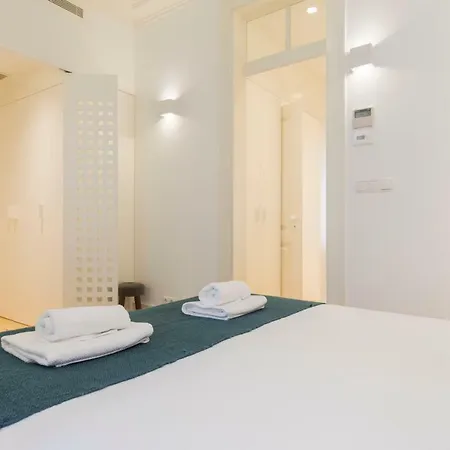 Appartement Charming 2 Bedroom In Baixa Chiado *