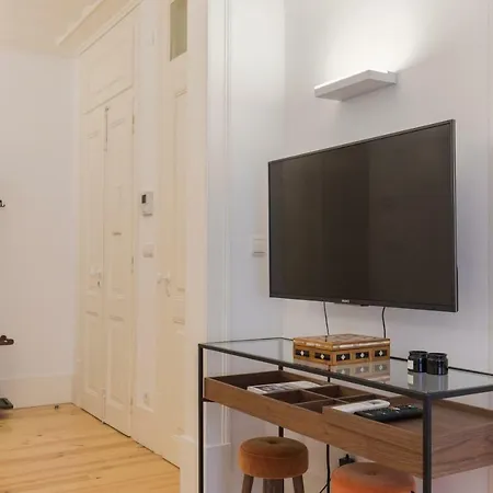 Charming 2 Bedroom In Baixa Chiado Appartement Lisboa